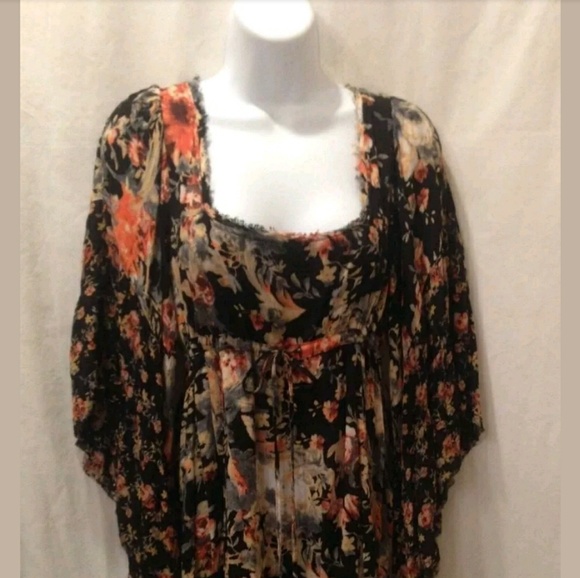 Beautiful Free People heart of Gold dress - Picture 3 of 7